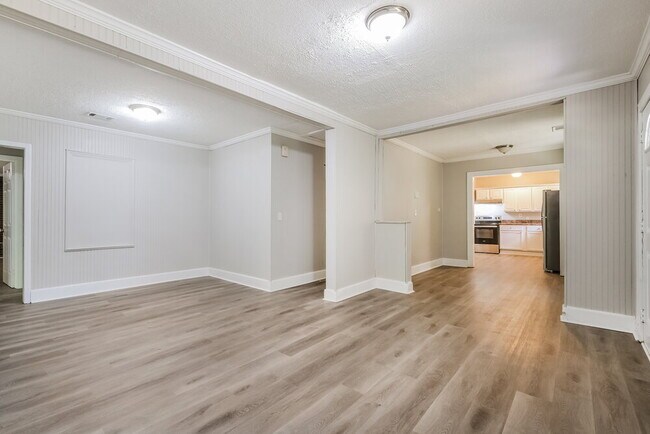 Foto del edificio - 731 Parker St