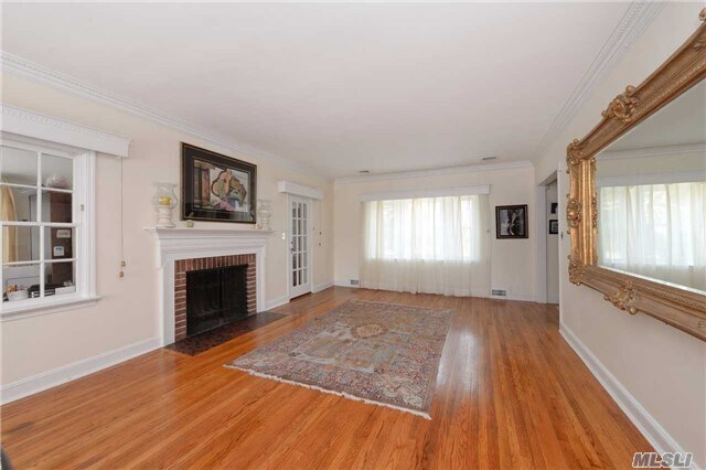 Building Photo - 5 Mirrielees Rd