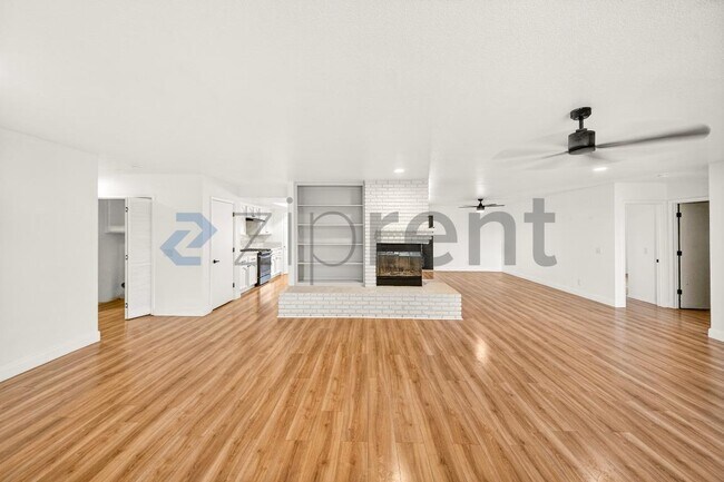 Foto del edificio - 7211 Amanda Way