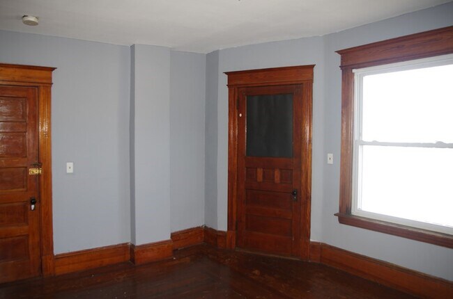 Foto del edificio - 46 Ames Ave