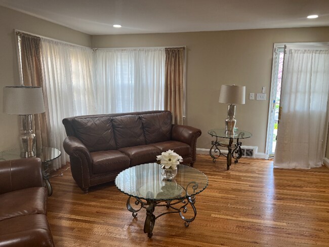 Foto del edificio - 1217 Northview Rd