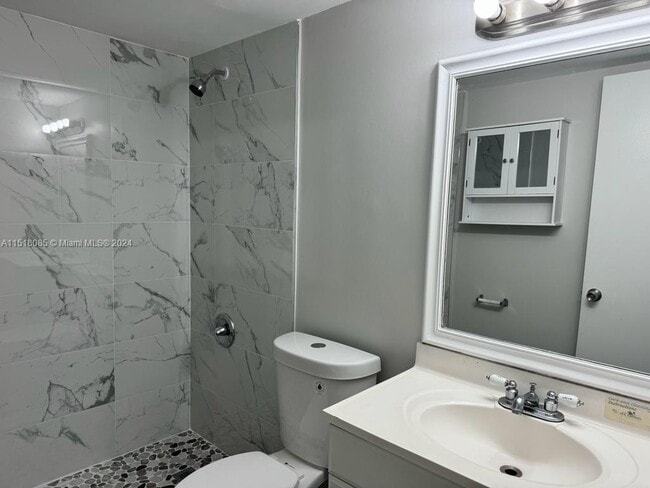 Foto del edificio - 8185 NW 7th St