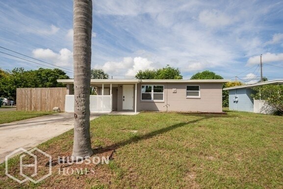 Primary Photo - 10591-10116 116 Terrace N