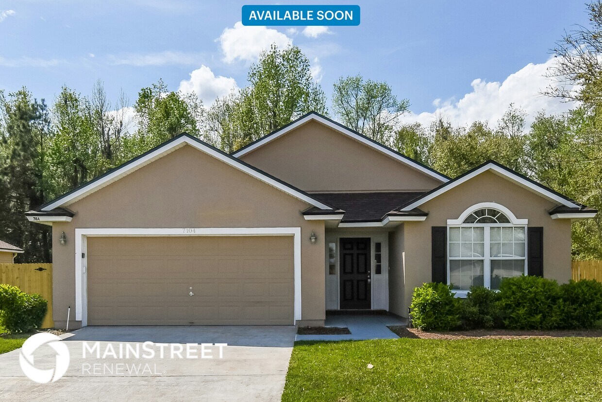 Foto principal - 7104 Rapid River Dr W