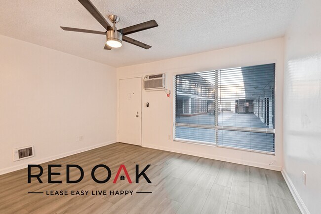 Foto del edificio - ~1 Month FREE~ Fantastic, Newly-Remodeled ...