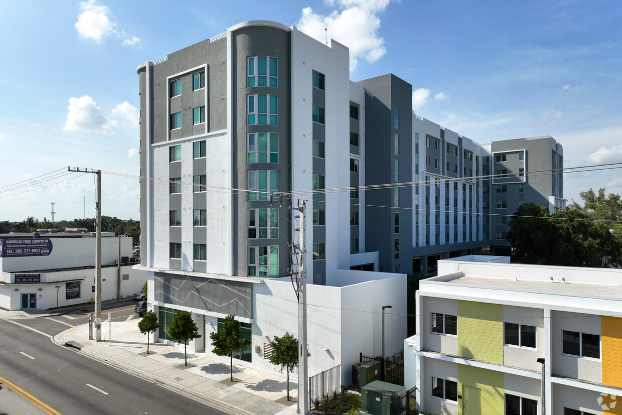 Building Photo - Slate Miami Apartments