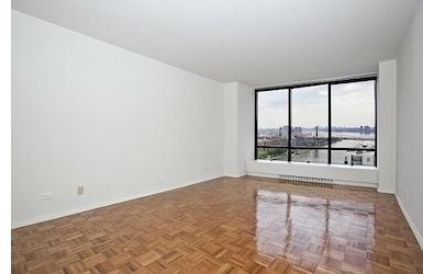 Building Photo - 525 E 72nd St