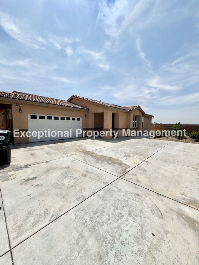 Photo - 16265 Plum St Apartment