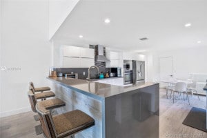 Building Photo - 4105 Carriage Dr