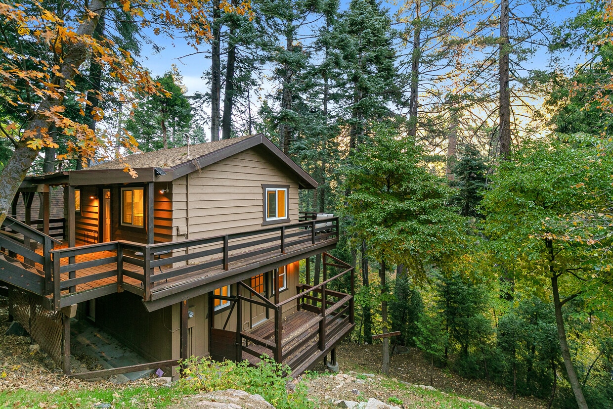 Foto principal - 729 Rhine Rd