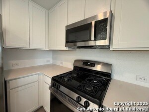 Building Photo - 204 Ottawa Wy