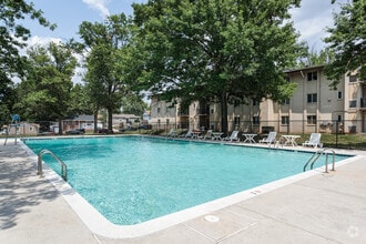 Building Photo - Glenarden Apartments
