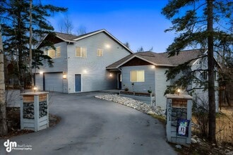 Building Photo - 4051 E Birch View Dr