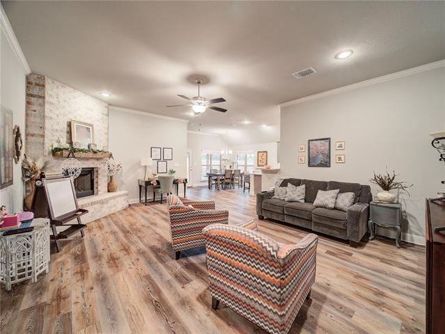 Foto del edificio - 709 Nolan Dr