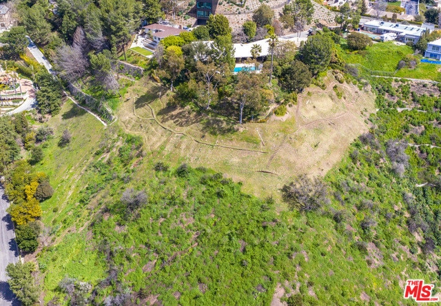 Building Photo - 1001 Linda Flora Dr