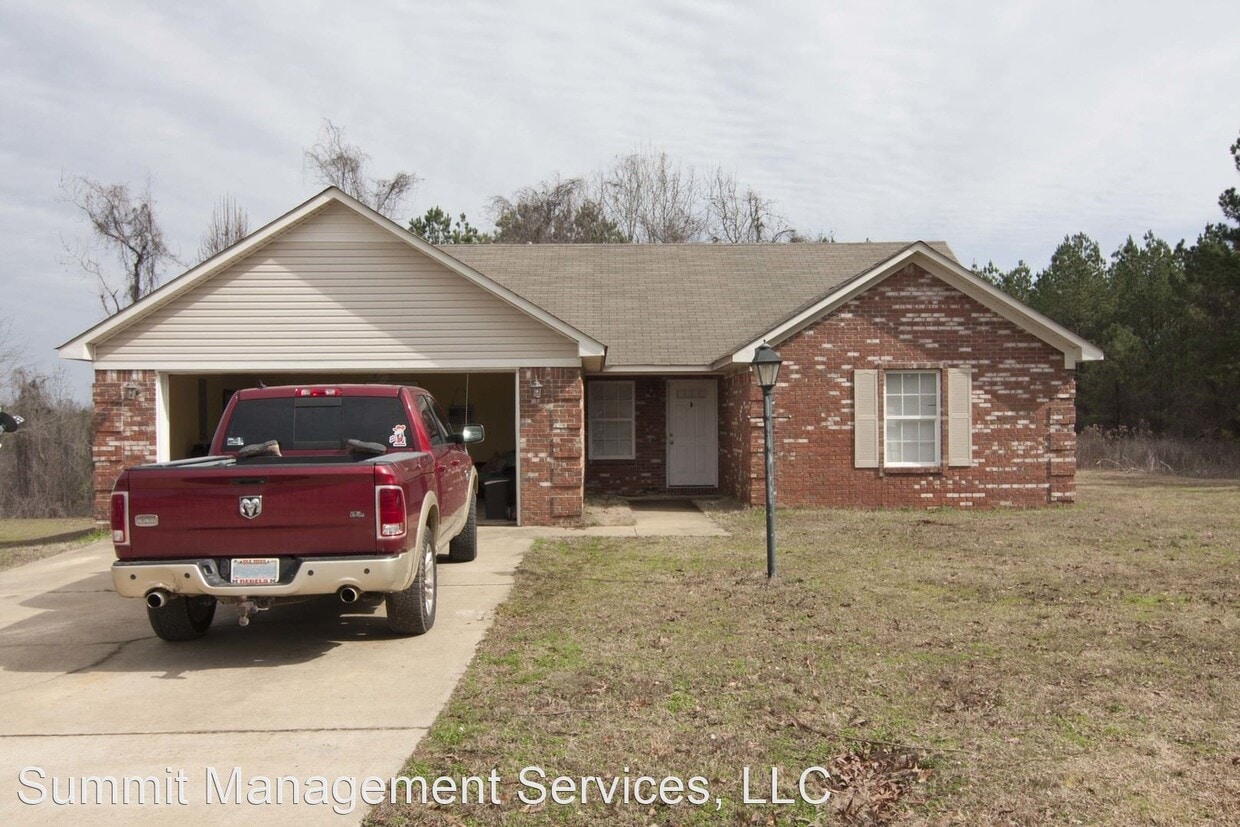 Primary Photo - 3 br, 3 bath House - 242 Salem Rd. Ext.