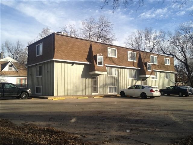 Building Photo - 428 N 6th St