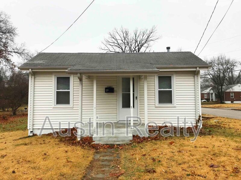 Foto principal - 1551 N Hanley Rd