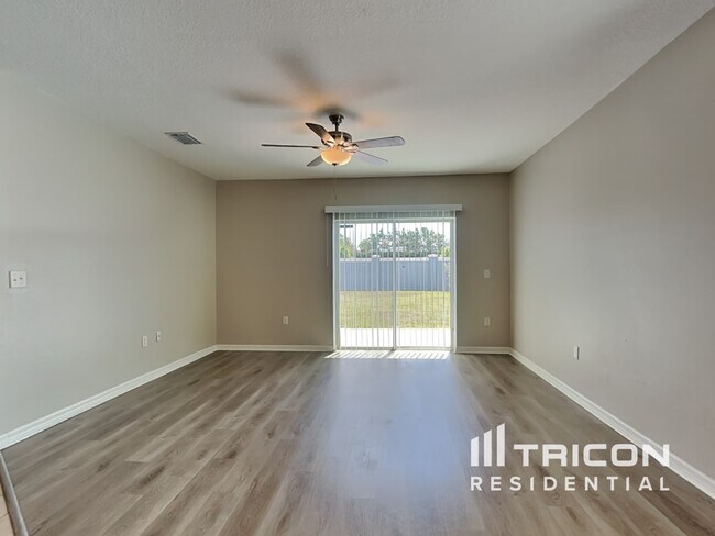 Building Photo - 10305 Geese Trail Cir