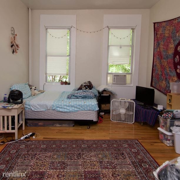 Building Photo - 107 Troutman St