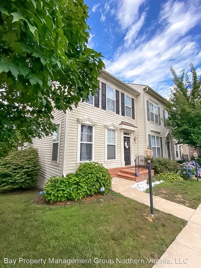 Foto del edificio - 3 br, 3.5 bath House - 11891 Benton Lake Road