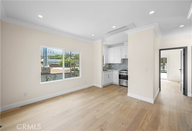 Foto del edificio - 828 E Olive Ave
