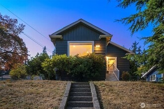 Building Photo - 5620 Wetmore Ave