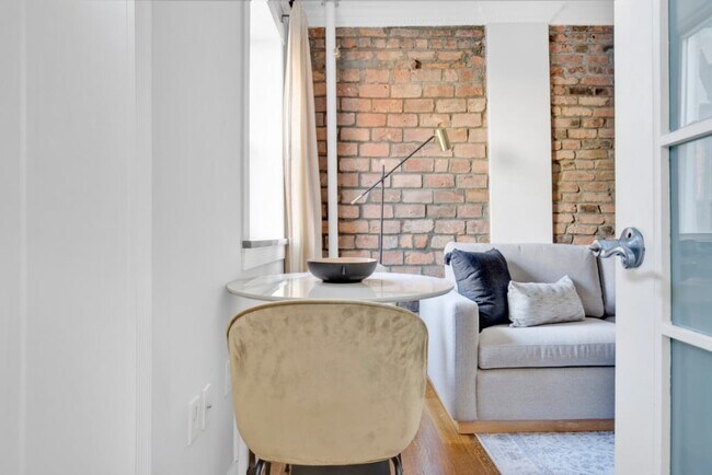 Foto del edificio - 229 1st Ave