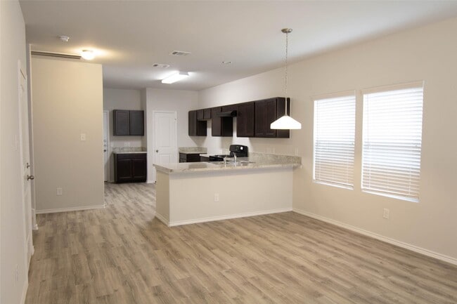 Building Photo - 5618 Adelaide River Dr