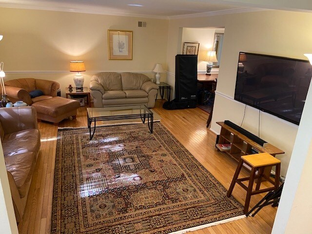 Foto del edificio - 10805 Pearson St