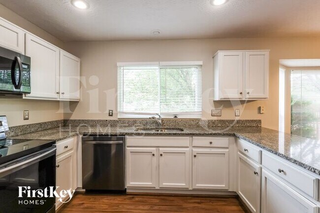 Building Photo - 3687 Shagbark