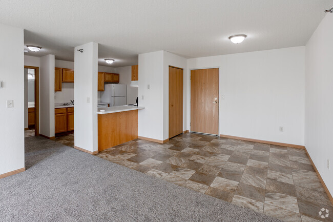 1HAB, 1BA - 700 ft² - Hillcrest Apartments