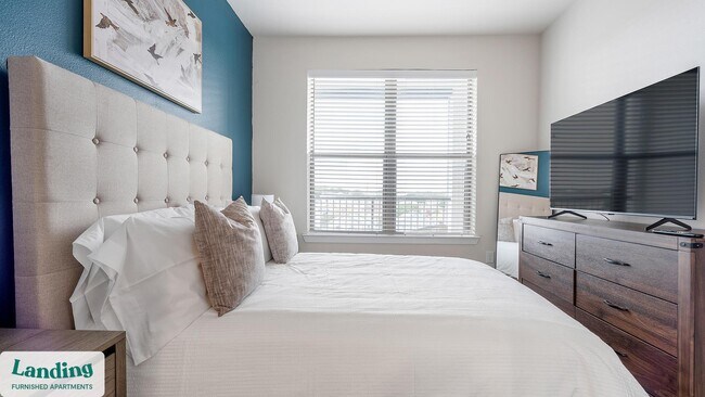 Foto del edificio - 14015 Univ Pass