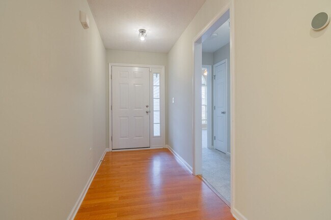 Foto del edificio - Updated 3 Bedroom Ranch