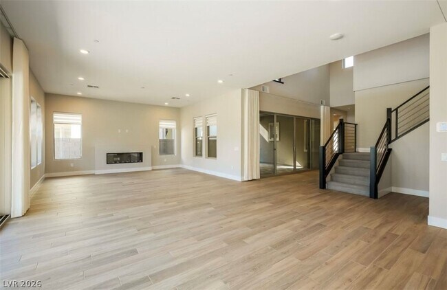 Foto del edificio - 5073 Slatestone St