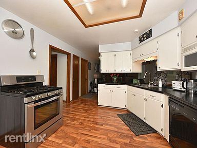 Building Photo - 3 br, 2 bath House - 7509 N 89th St