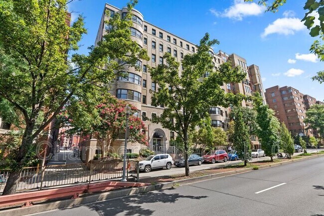 Building Photo - 2515 K St NW