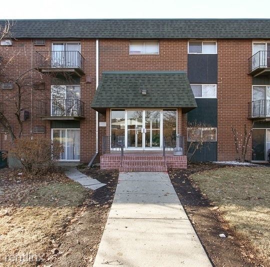 Primary Photo - 1 br, 1 bath House - 1469 W Irving Park Rd