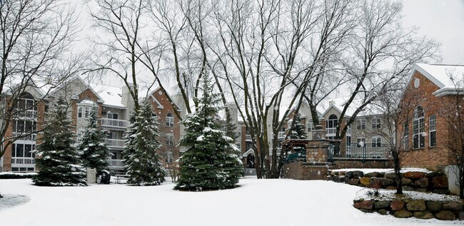 Building Photo - Yorktown Estates