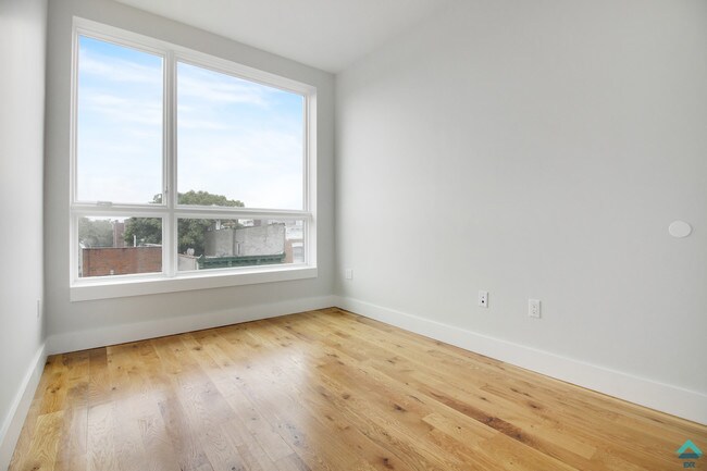 Building Photo - 420 Lexington Ave