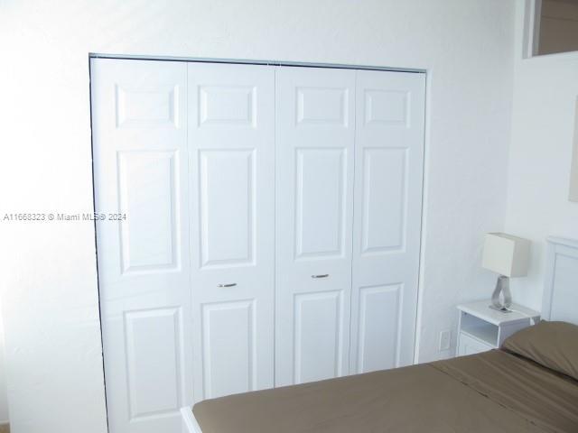 Building Photo - 1218 Drexel Ave