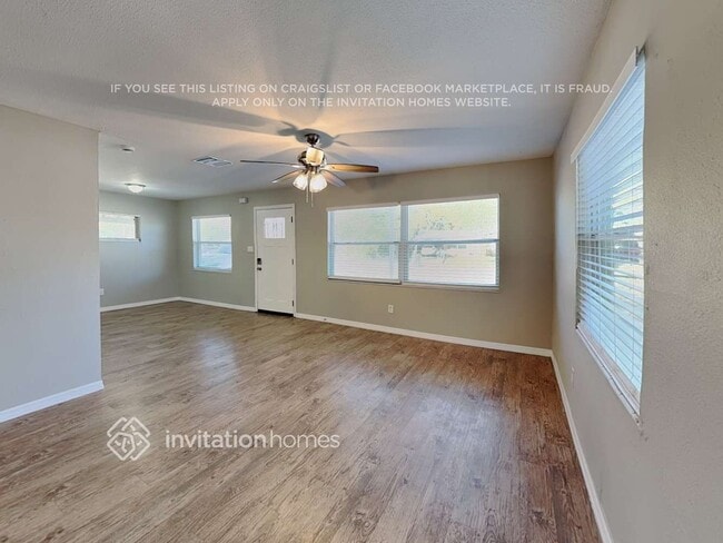 Building Photo - 4114 Lake Lawne Ave