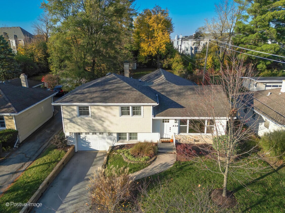 436 Traube Ave, Clarendon Hills, IL 60514 House Rental in Clarendon