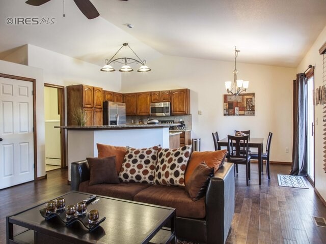 Building Photo - 4009 Stoney Creek Dr