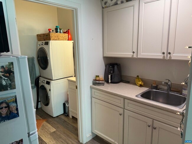 Foto del edificio - 1311 Wertland St