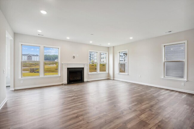 Building Photo - 21812 Hawksbill High Cir