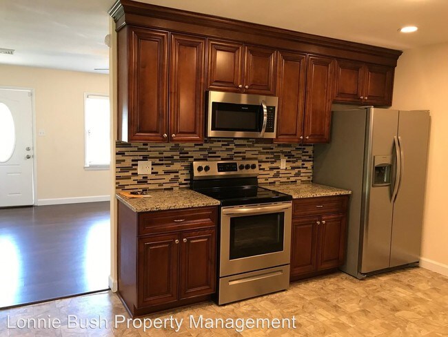 Building Photo - 4 br, 2 bath House - 3920 Old Farm Rd