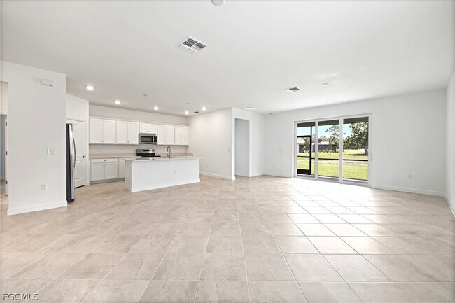 Building Photo - 20524 Copperhead Dr