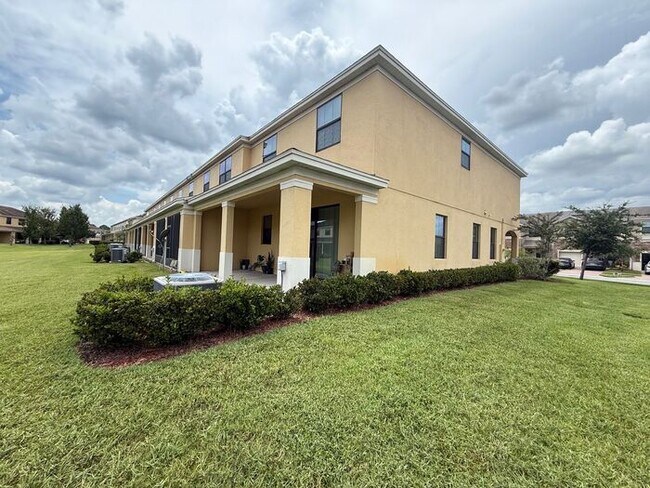 Foto del edificio - 4/2 Orlando Townhome
