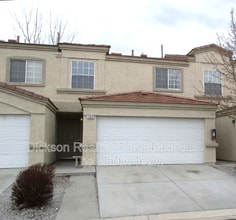 Building Photo - 5750 Vista Palomar Way